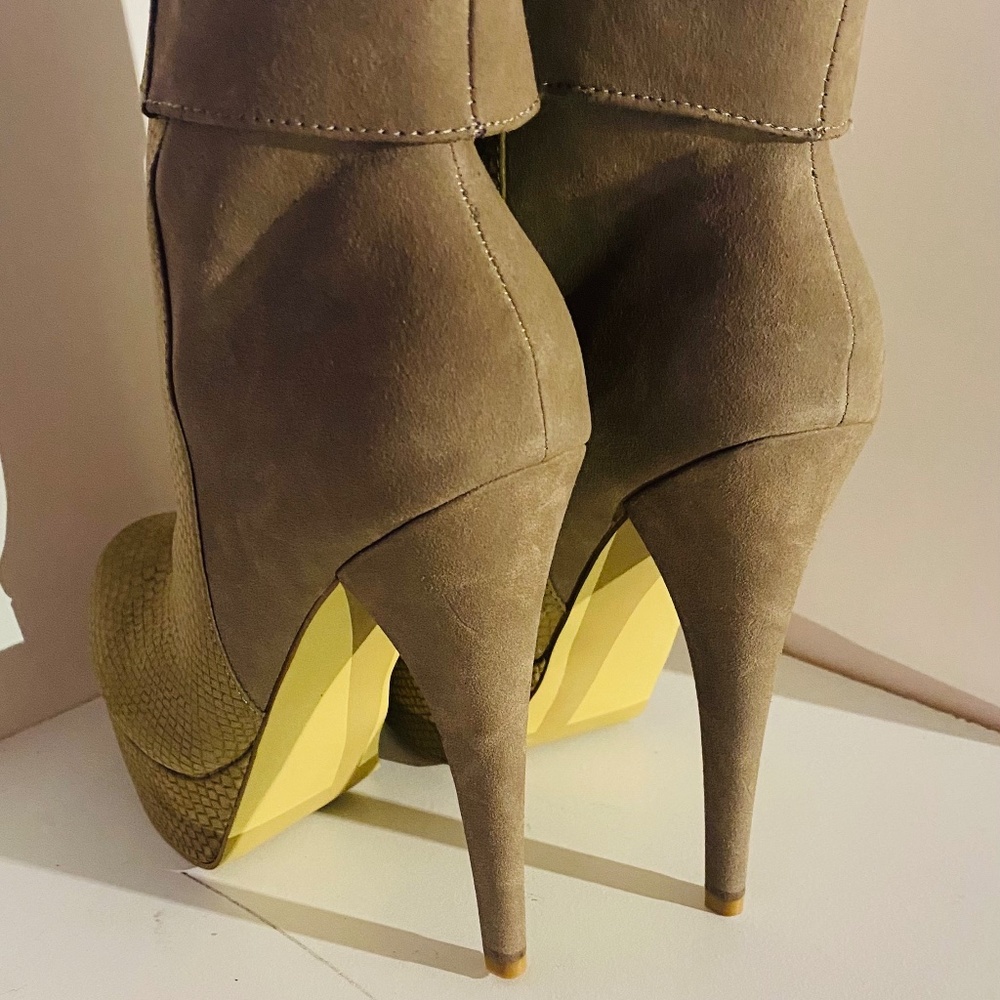 Beige Booties - Picture 2 of 4